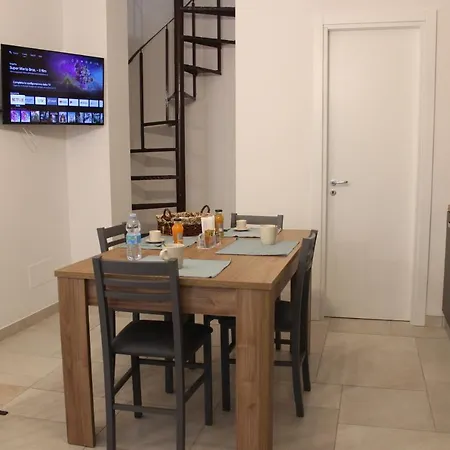 Camelia Apartment *